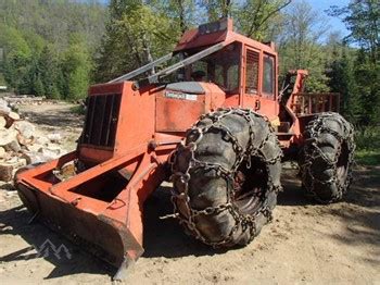 Compare size, <b>weight</b> and detailed tech specifications for similar Forwarder from top manufacturers. . 380 timberjack skidder weight